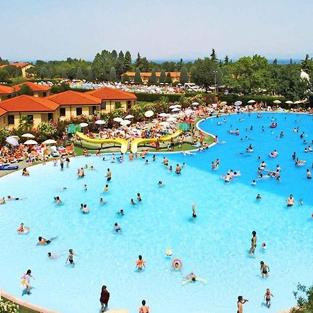 Camping Bella Italia In Peschiera Del Garda - Gardasee מראה חיצוני תמונה